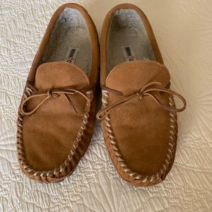 Men’s Minnnetonka Slippers